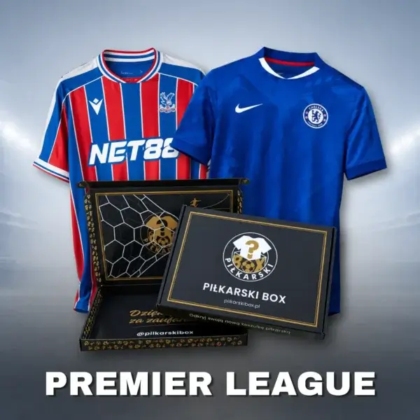 Dwie koszulki klubów z ligi angielskiej: niebiesko-czerwona koszulka Crystal Palace oraz klasyczna niebieska koszulka Chelsea.